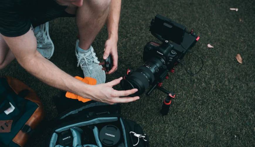 色彩心理学×动态美学，东城区产品视频拍摄公司唤醒感官冲击力